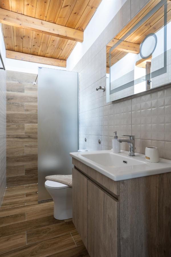 Piedra Residence Pigi  ภายนอก รูปภาพ